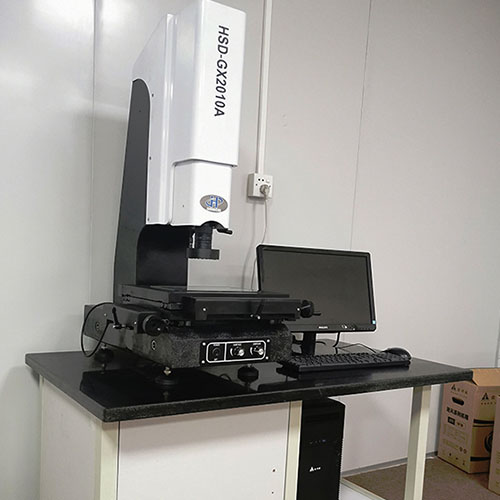 Two-dimensional image tester